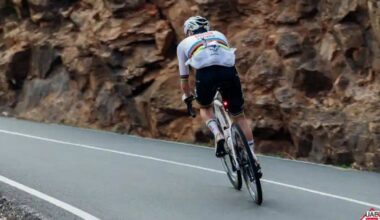 Jonas Vingegaard won't get a call from Tadej Pogacar