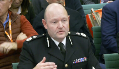 Police chief steps down after UK fallout from ban on Tel Aviv football fan | Football