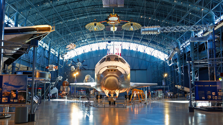 Space Shuttle Discovery on display at the Smithsonian Udvar-Hazy Center