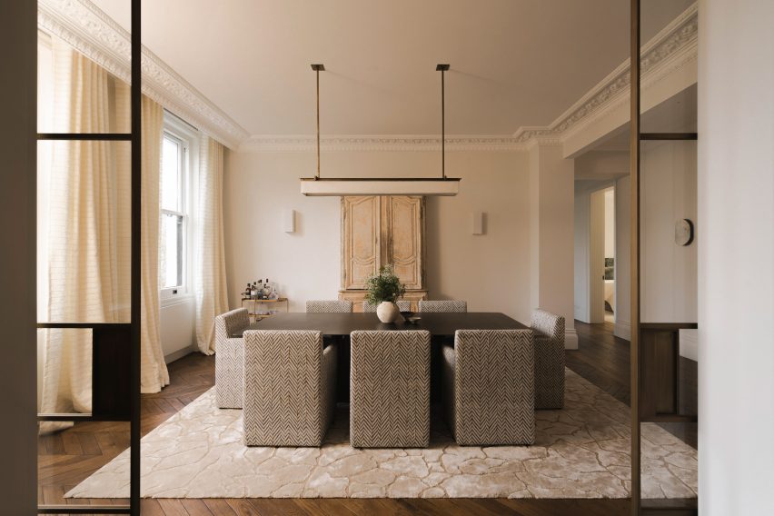 Apartment in South Kensington, London renovated by Polysmiths and Diaz Interiors