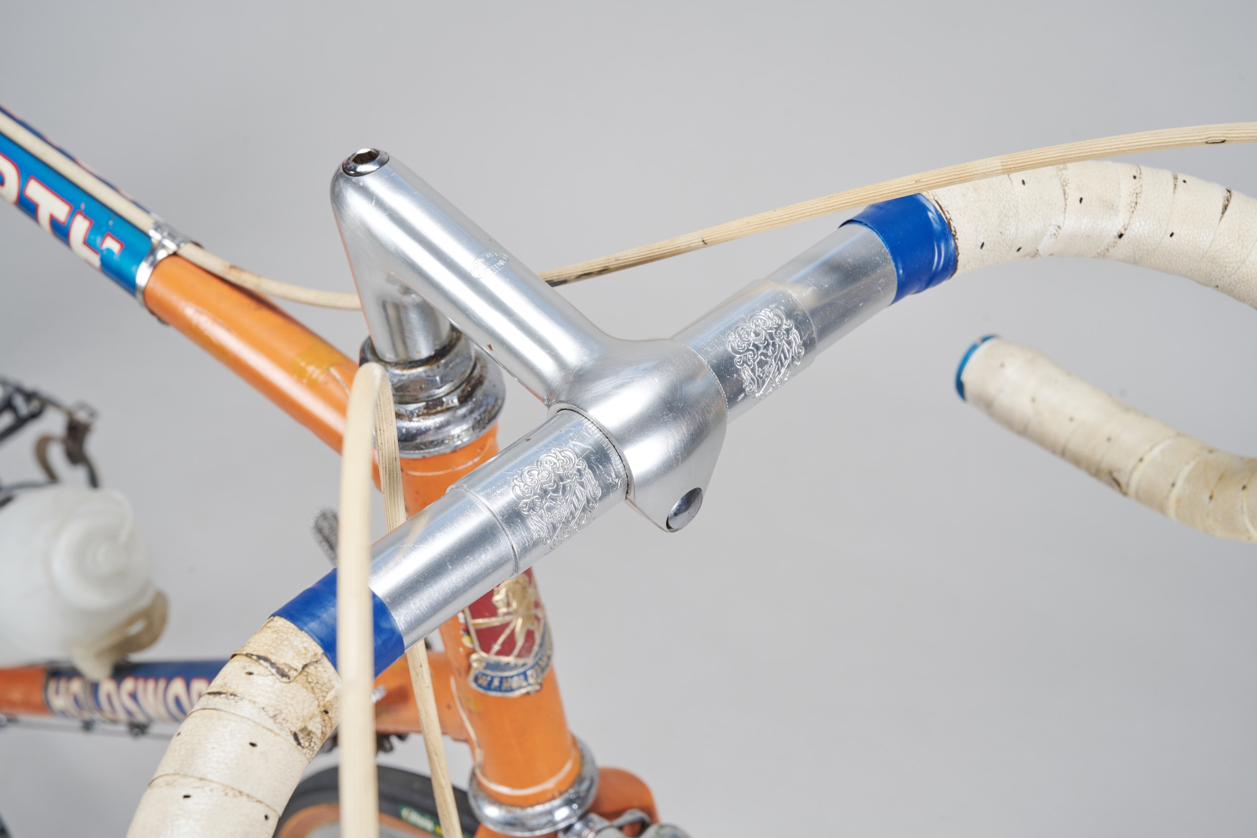 Cinelli handlebar and stem on Les Wests 70s Holdsworth