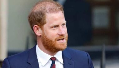 Prince Harry shouts with fears during surprise encounter in viral video