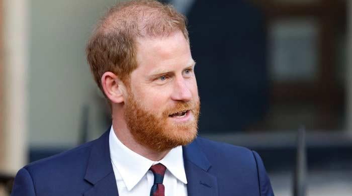 Prince Harry shouts with fears during surprise encounter in viral video