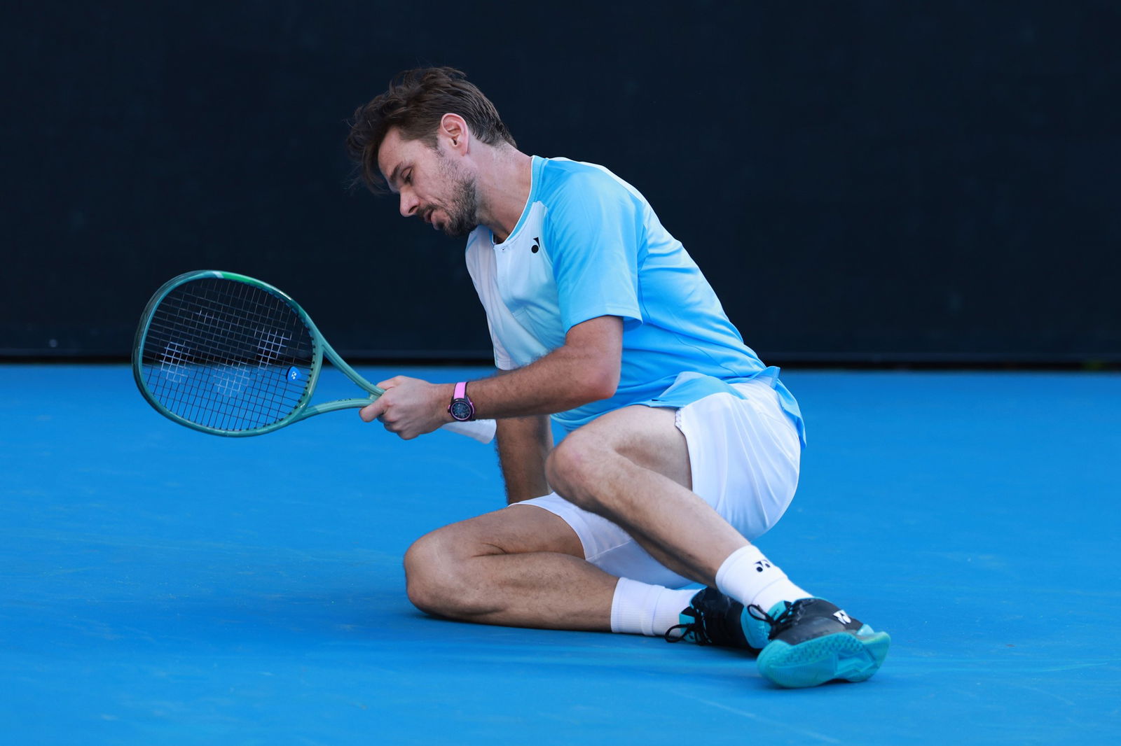 Stan Wawrinka on the floor