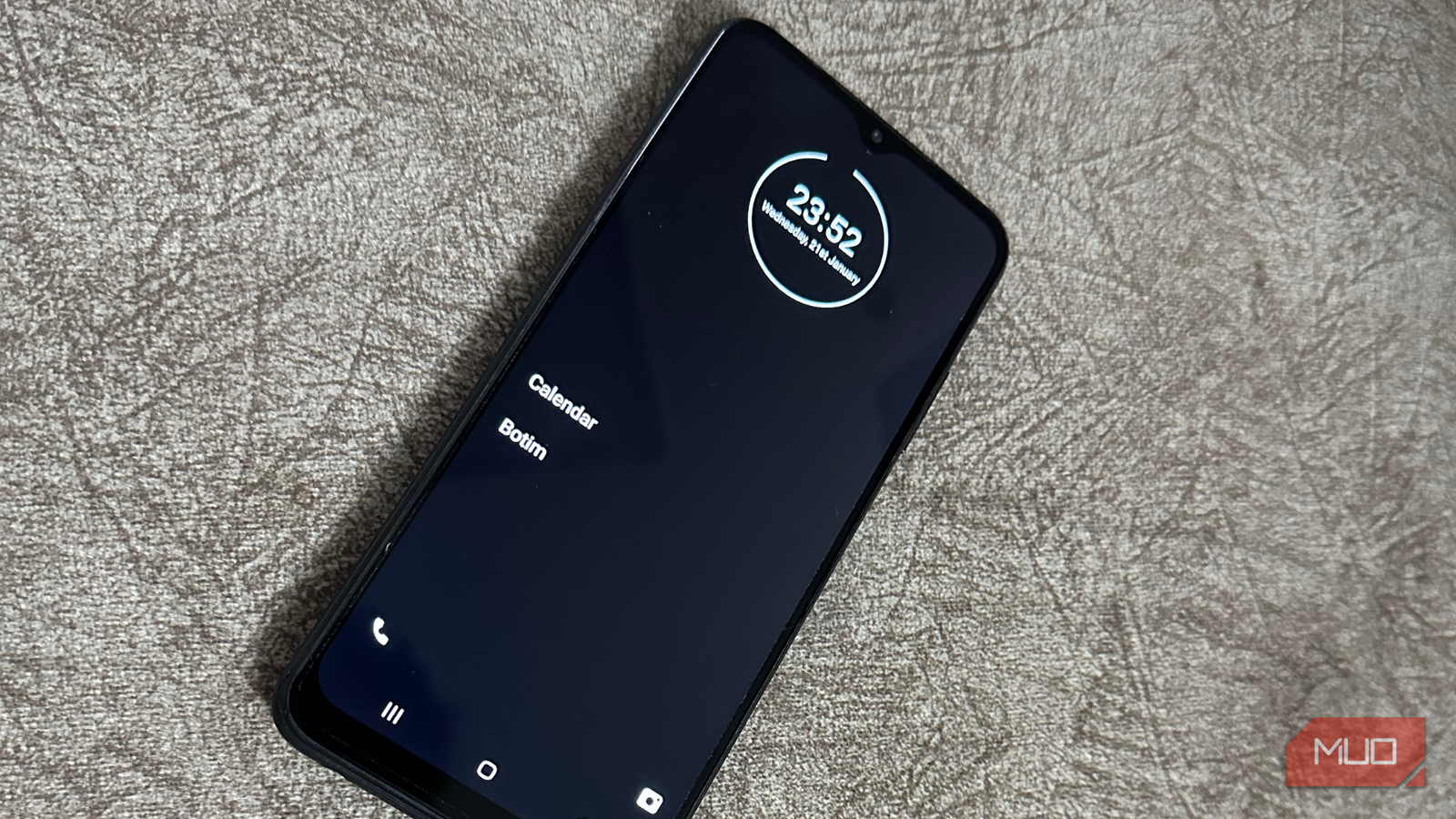 I tried a minimalist launcher and I'm never going back