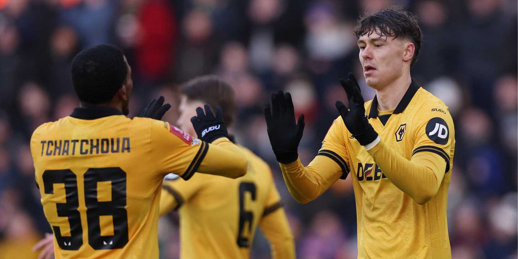 jorgen-strand-larsen-wolves