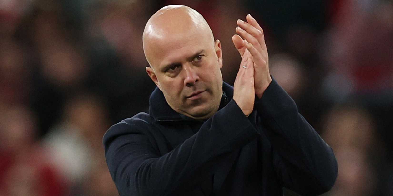 Liverpool manager Arne Slot clapping