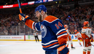 Ekholm gets 1st NHL hat trick, Oilers end Ducks' winning streak at 7
