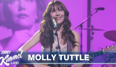 Molly Tuttle Leaves Her Mark On 'Jimmy Kimmel Live!' [Watch]