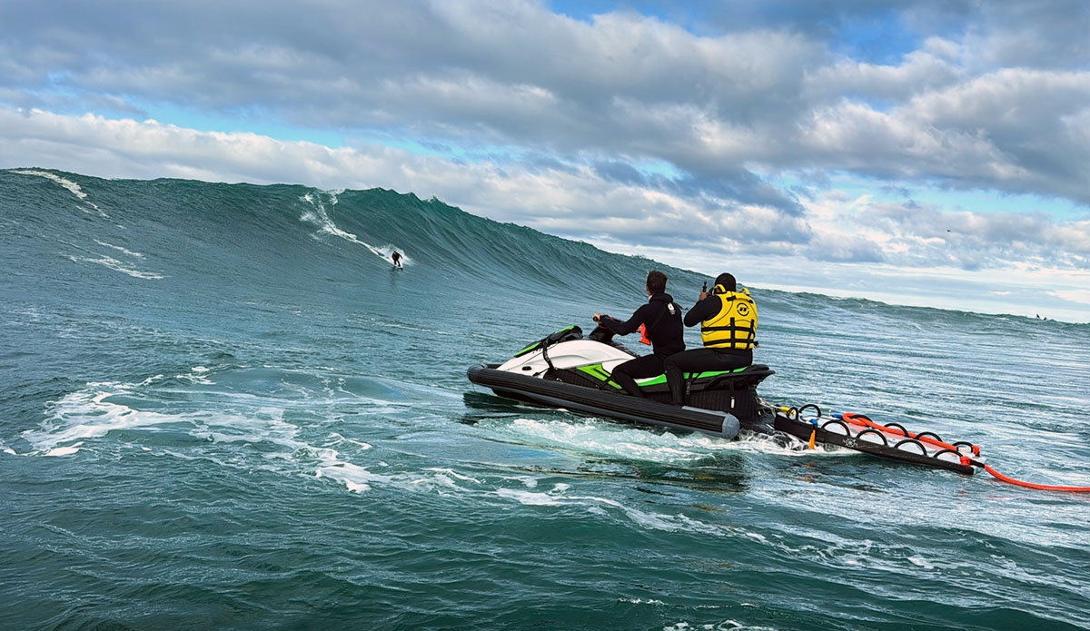 Want to Be a Big Wave Photographer? Here’s What I Had to Learn