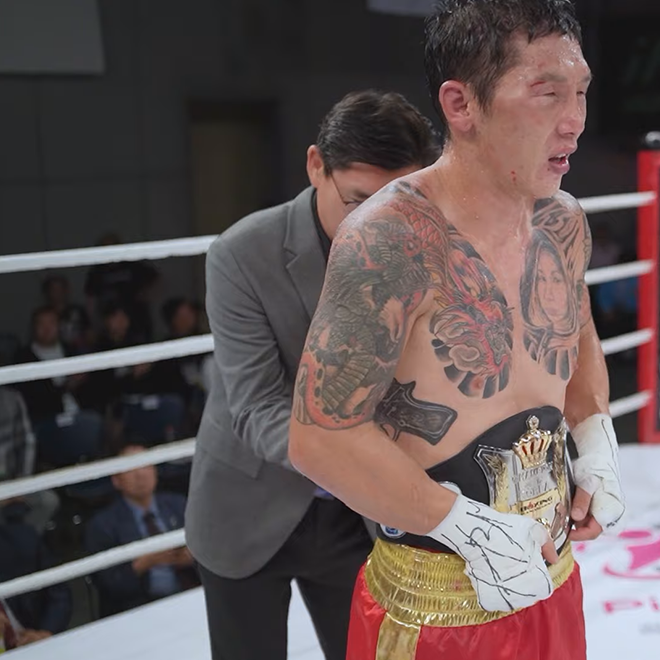 Asian amateur boxing championship silver medalist Mengenchooshi Nandinjerdene is thrilled after becoming the Korean Boxing Commission KBM Super Welterweight Champion at the Seoul Textile Center Event Hall in October 2024. Photo = The One Promotion