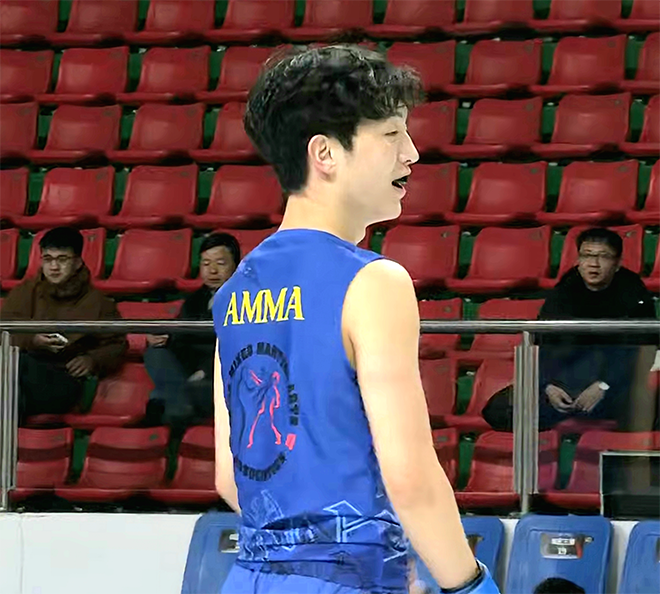 Kim Min-gun of the Korea MMA General Association is delighted after defeating Taiwan's Huang Wei-hao by KO in the men's 65 kg of the 3rd Asian MMA Championship in January 2026. Kim Min-gun won a silver medal and Hwang Wei-hao a bronze medal. Mixed martial arts is an official event at the 20th Asian Summer Games in Aichi, Japan. Photo = AMMA