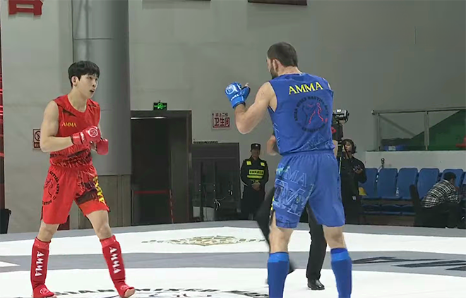 Choi Eun-seok of the Korea MMA General Association is facing Hurshezoda Behrus of Tajikistan in the men's modern 71kg of the 3rd Asian MMA Championship in January 2026. Choi Eun-suk won the bronze medal and Behrus won the silver medal. Mixed martial arts is an official event at the 20th Asian Summer Games in Aichi, Japan. Photo = AMMA