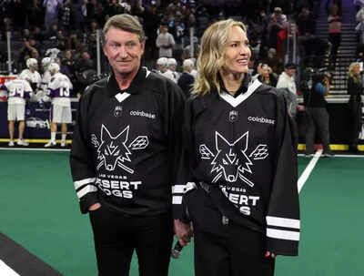 Wayne Gretzky and Janet Jones Gretzky’s love story: Inside the NHL legend and wife's relationship timeline, family life, and personal journey