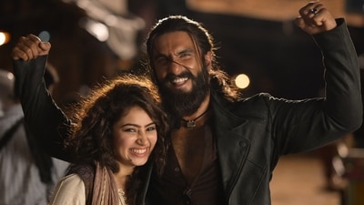 Ranveer Singh and Sara Arjun in Dhurandhar.