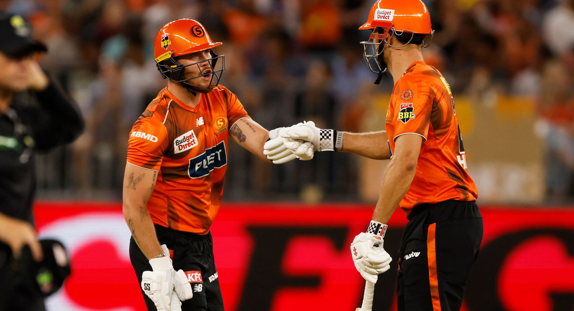 Scorchers lock up top spot as fumbling Stars tumble