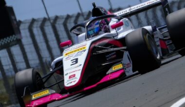 Scoular wins action-packed reversed-grid FRegional Oceania race