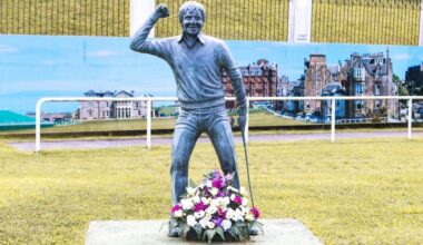 Statue of golf icon stolen as police launch investigation