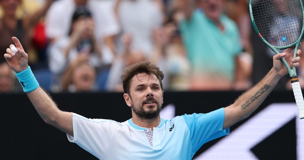 Wildcard Wawrinka electrifies KIA Arena with first AO win since 2021