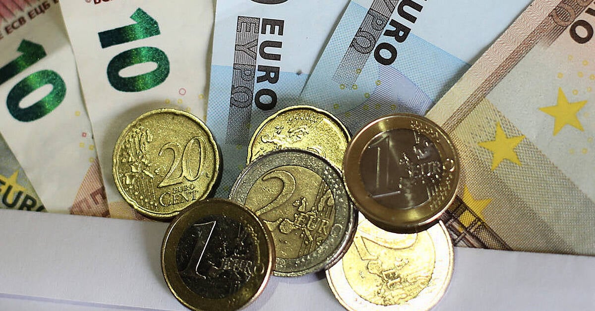 State’s refusal of spouse’s pension for partner of 25 years is unconstitutional