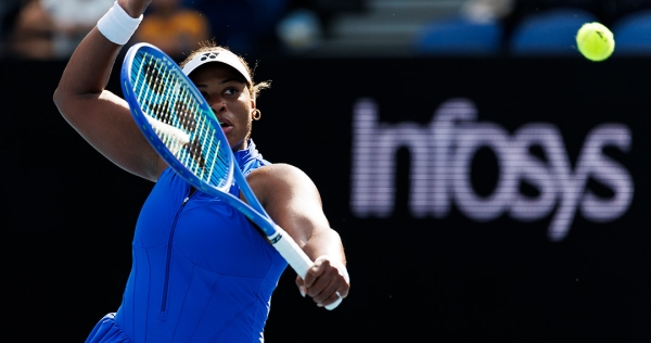 Townsend, Stephens make winning starts at AO women's qualifying