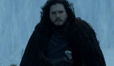 "Thrones" Star Angered By Remake Petition