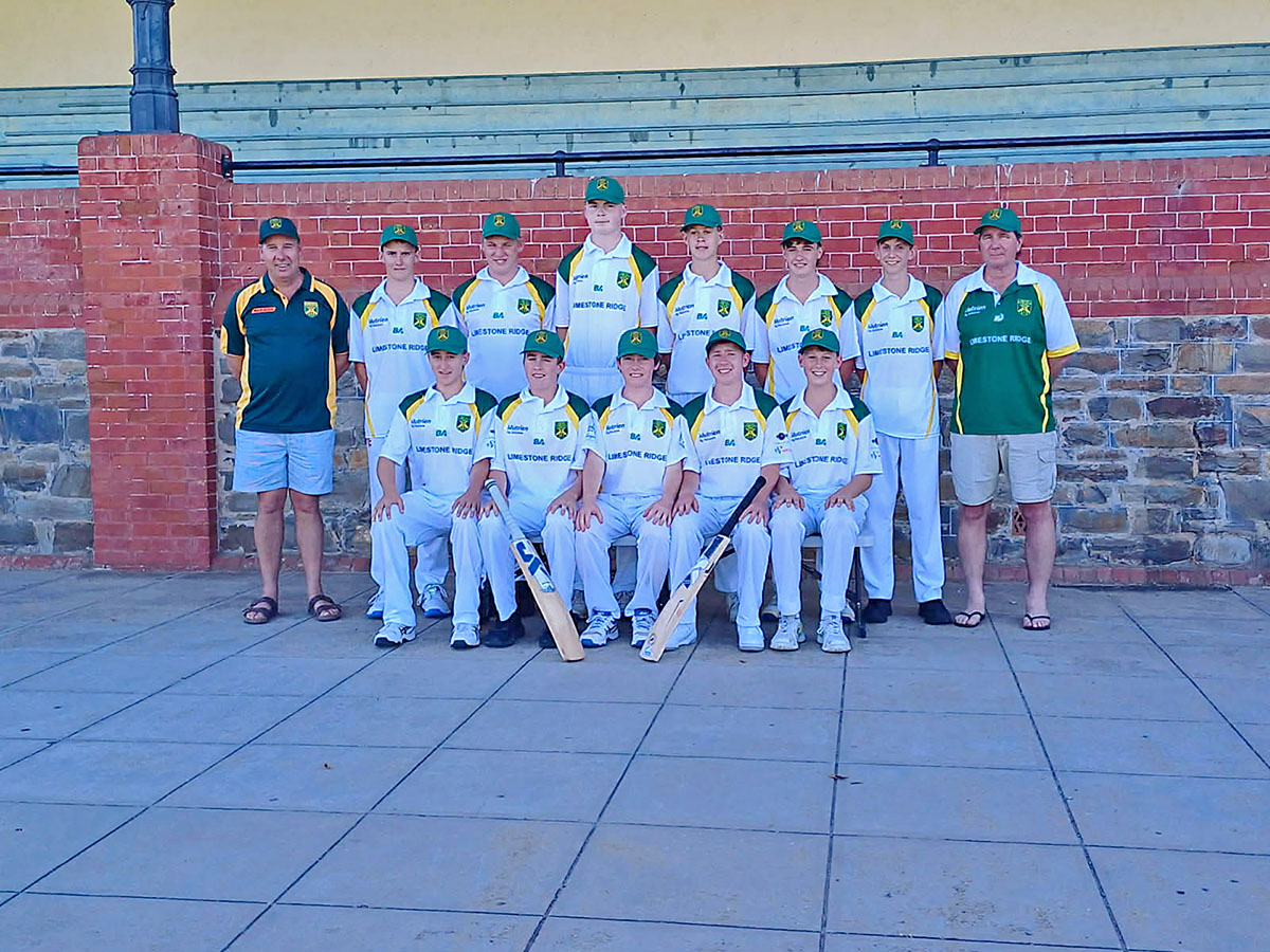 Junior country cricketers face off
