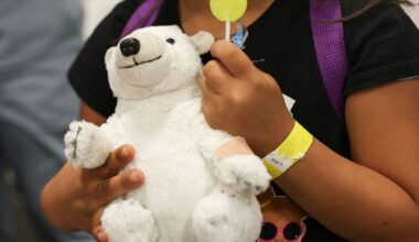 How ‘shared decision making’ for kids' vaccines could limit access : NPR