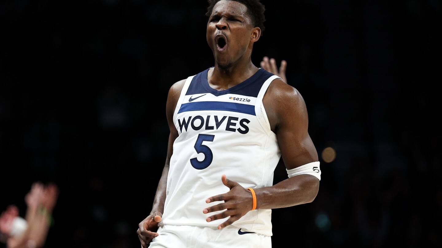 Timberwolves' Edwards is 3rd-youngest player in NBA history to 10,000 career points