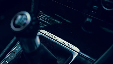 Gear stick of the VW Golf GTI Clubsport