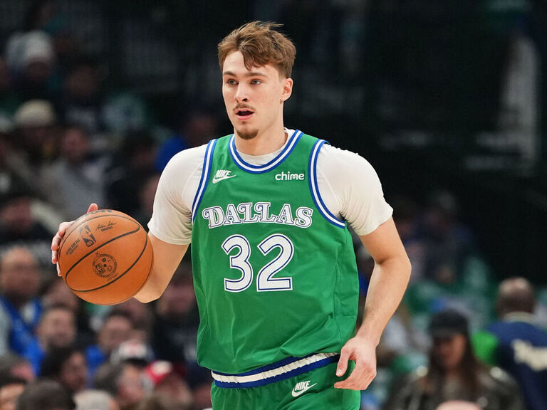 Flagg sets NBA single-game scoring record for teenager