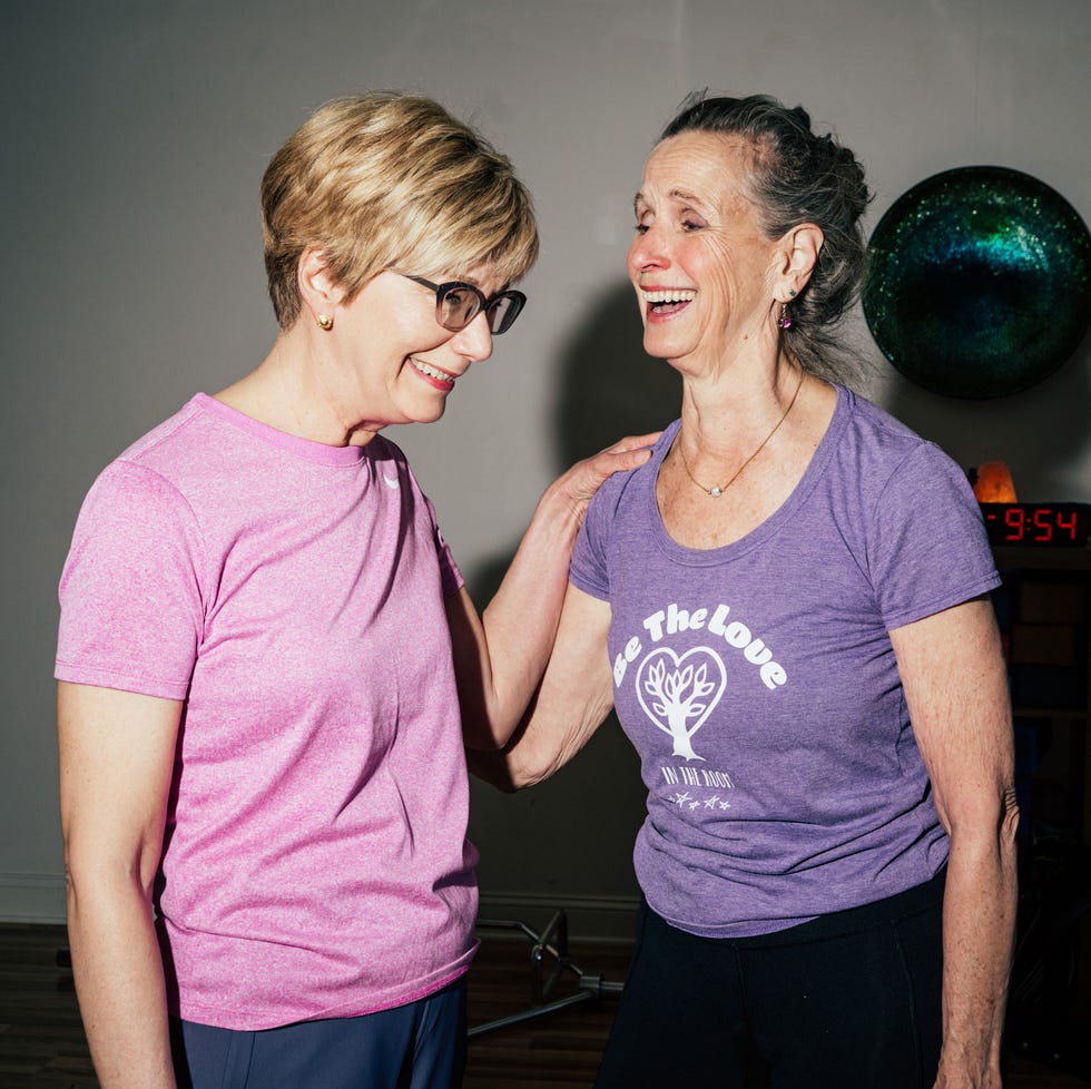 ann nassoura (left) and peggo horstmann hodes share a mid workout smile.