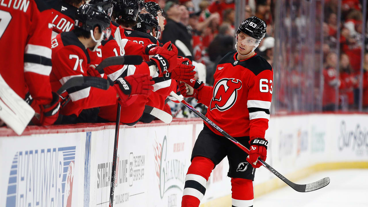 Bratt strikes first | NHL.com