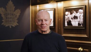 Sundin congratulates Matthews on breaking Maple Leafs goals record