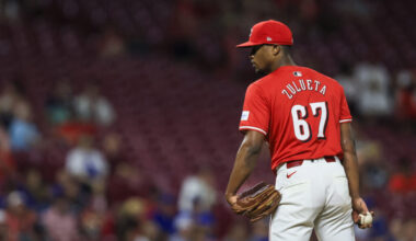 Mariners Acquire Yosver Zulueta - MLB Trade Rumors