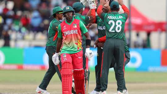 zimbabwe-folded-for-179-in-chase-of-bangladeshs-2539