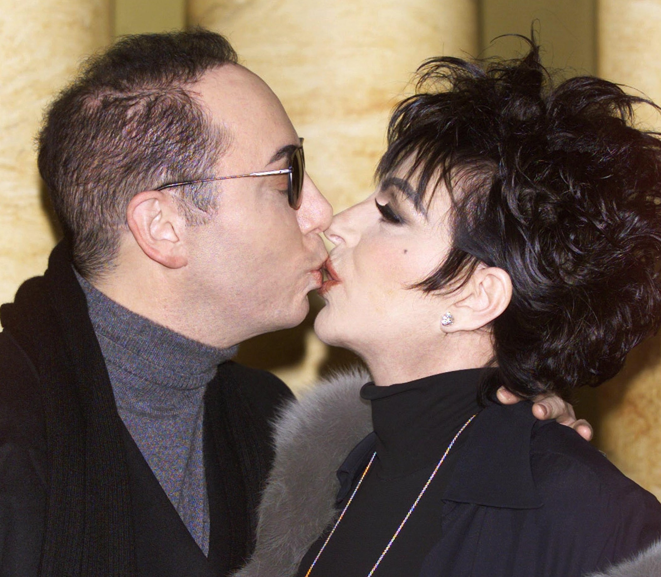 LIZA MINNELLI EUROPEAN TOUR DATES UK