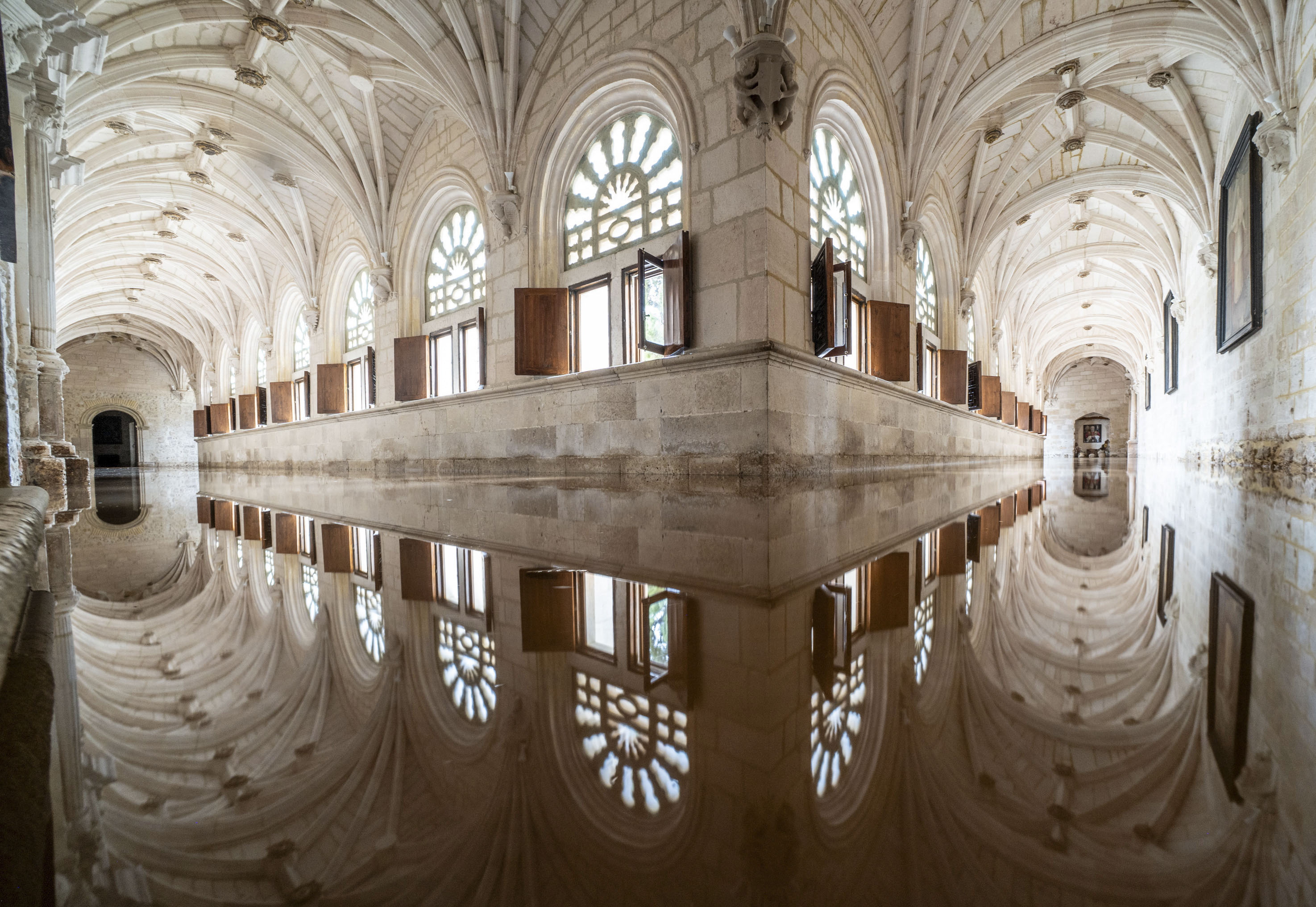 Monastery of La Vid in Burgos flooded following rise in the Duero River