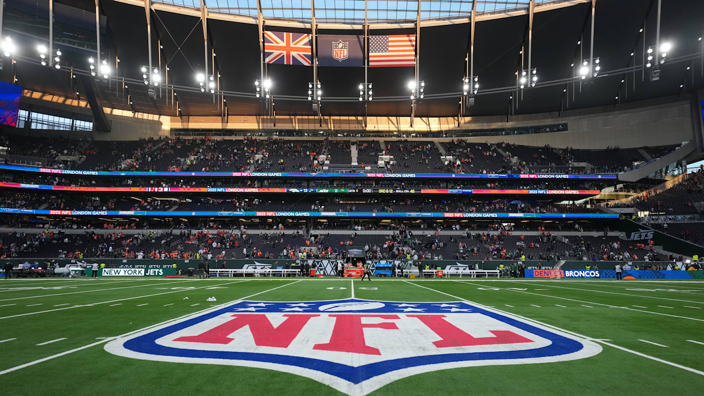 Oct 13, 2018; London, United Kingdom; General overall view of the construction site of the Tottenham Hotspur FC Stadium (White Hart Lane Stadium). The facility will feature a retractable grass field with an artificial surface underneath that would be used for NFL games. A minimum of two games per year will be played during a 10-year partnership between the NFL and the English Premier League team. Mandatory Credit: Kirby Lee-Imagn ImagesSports
