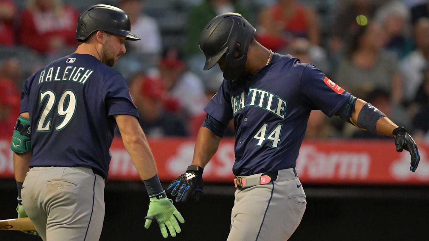 Cal Raleigh & Julio Rodriguez look to avenge the Mariners' heartbreaking finish of 2025