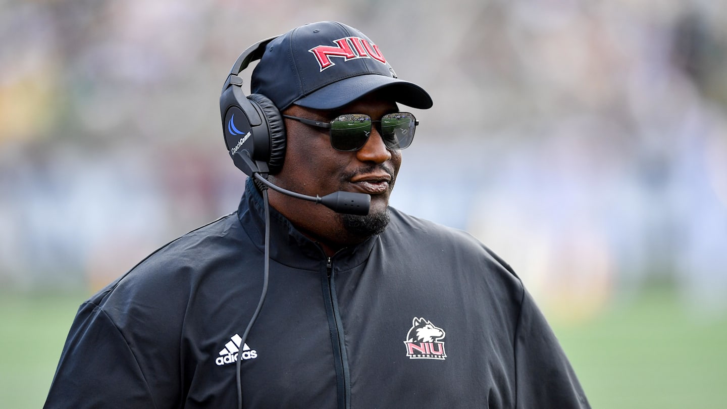 Division One Head Coach Leaves Job for Seahawks' Running Back Coach