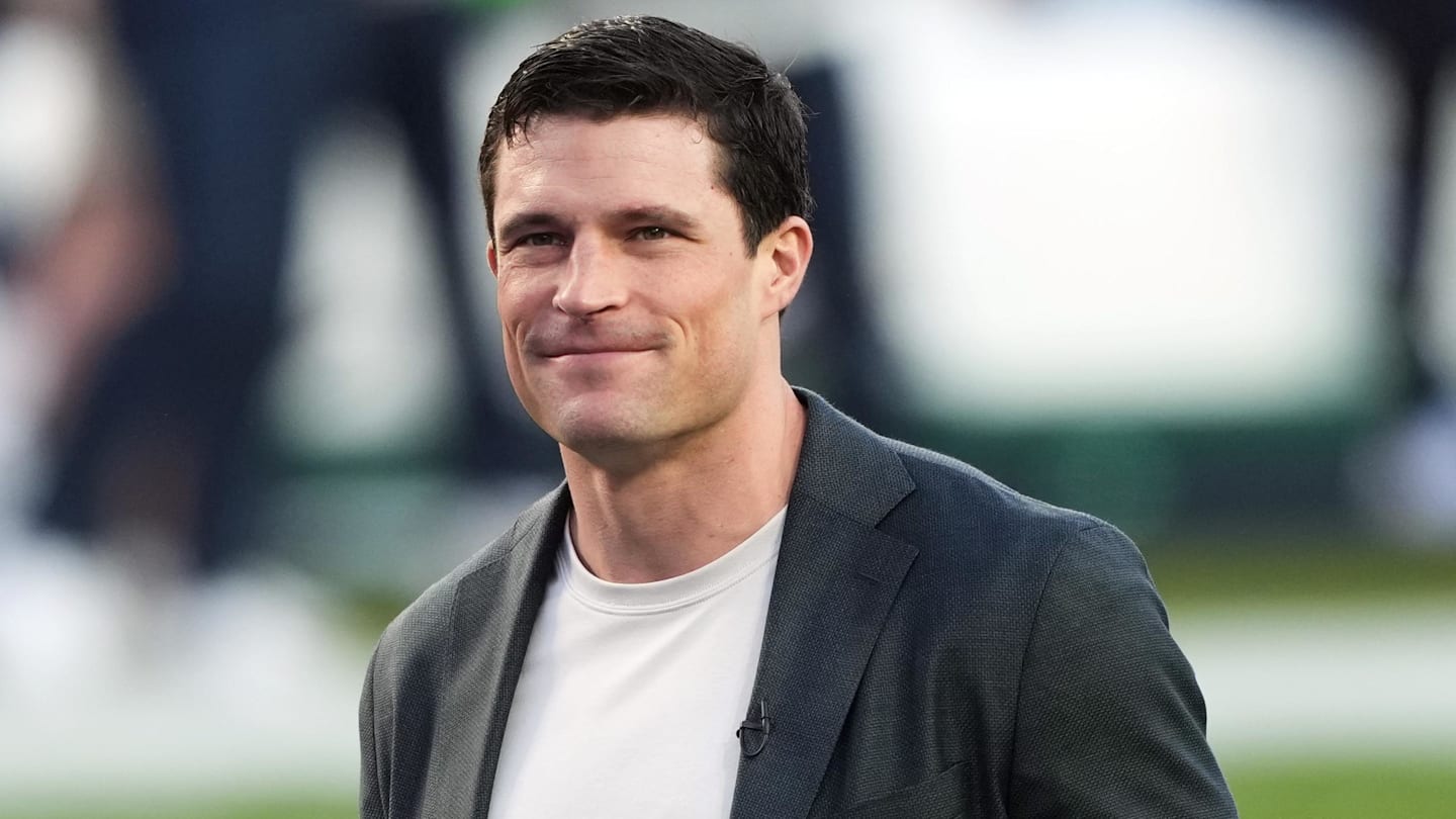 Luke Kuechly Revisits Stunning Decision to Retire From Panthers, NFL Early