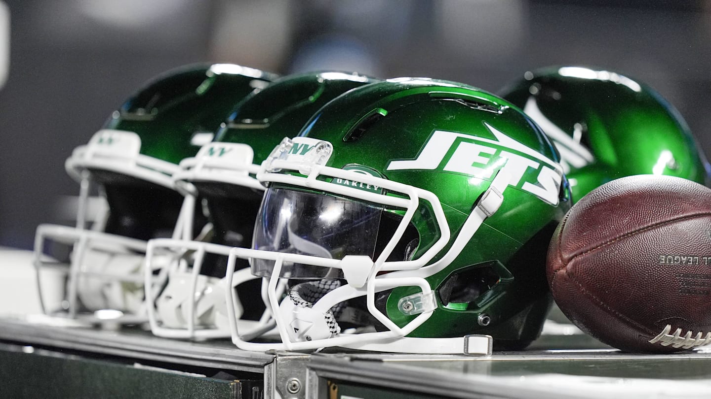 Jets Shockingly Predicted to Lose Key Coordinator Before Week 1