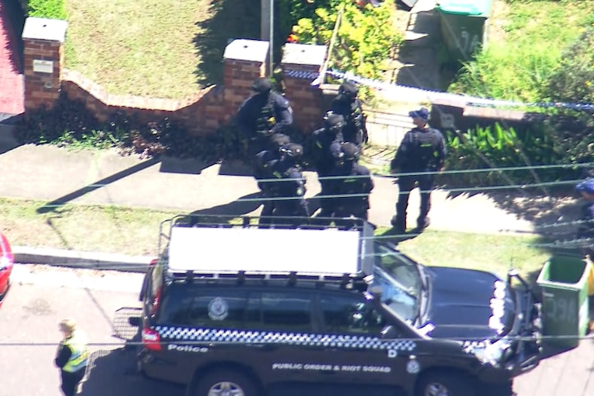 Several officers on street from above