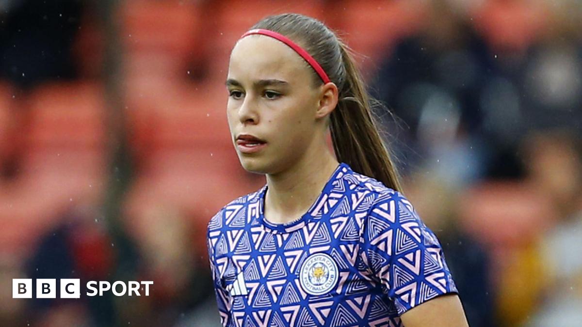 Leicester City's Nelly Las warms up before a match