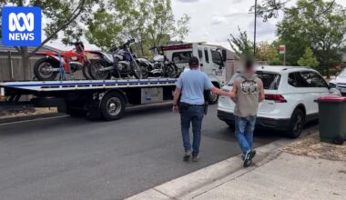 Alleged car thieves charged as police bust high-tech Melbourne syndicate