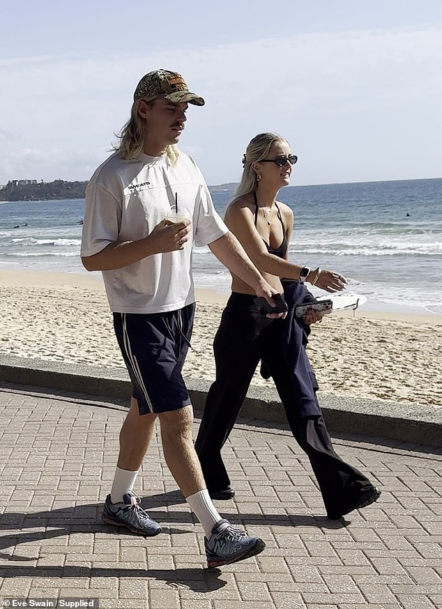 Formerly living in Perth and now based in Melbourne, Kleverlaan was with Smith in northern Sydney last week when a member of the public captured a discreet photo of the pair