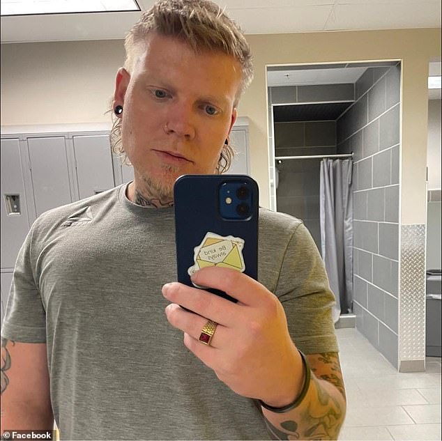 Carol said she feared that the pain from the shingles might have led her son to use other substances to self-medicate. He had reportedly gotten sober in the previous three years