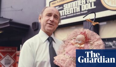 ‘Binge theatre’: why Summer of the Seventeenth Doll continues to crackle with life 70 years on | Australian theatre