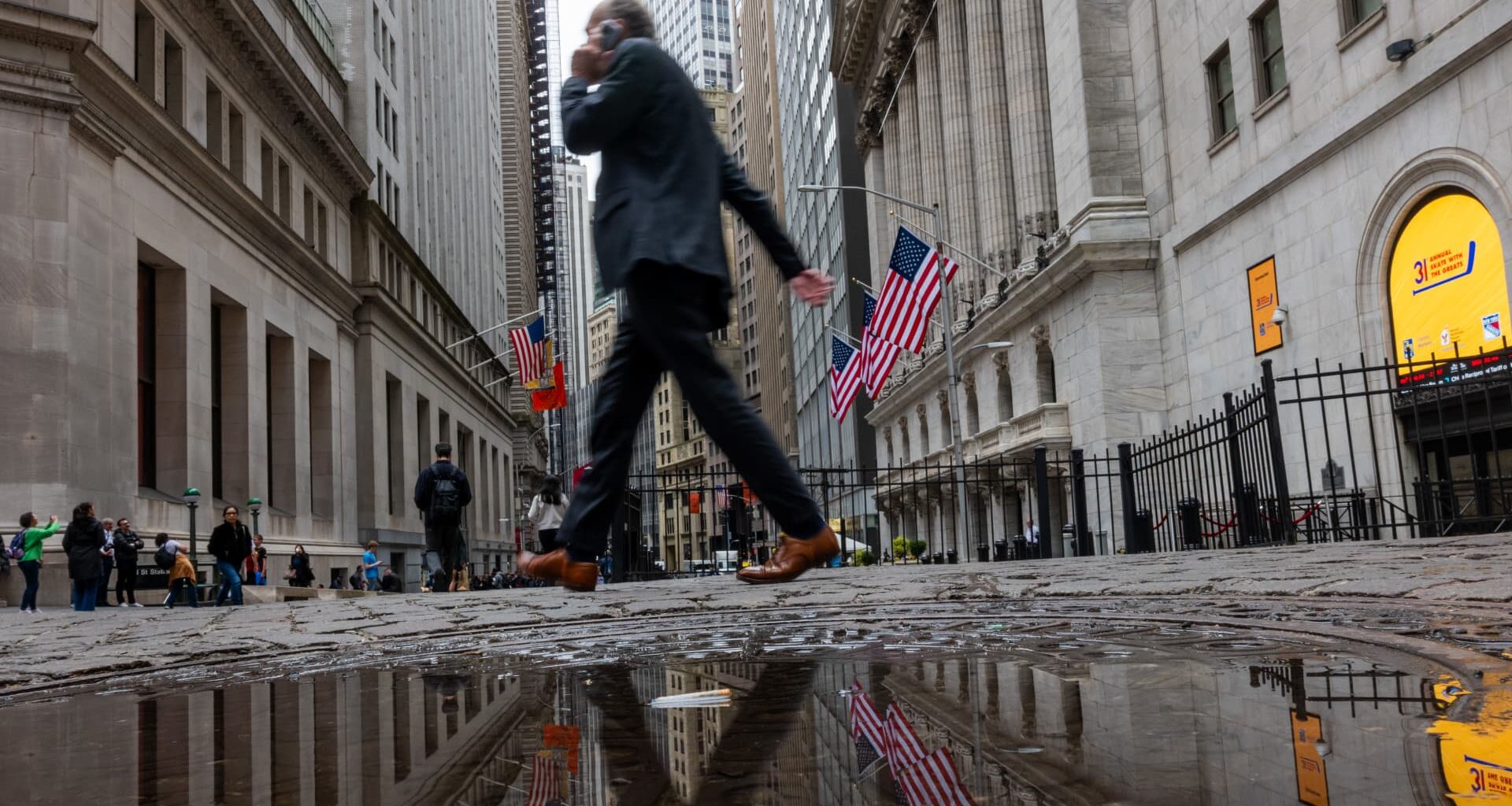 Private credit's golden era over? Timeline of the industry's cracks